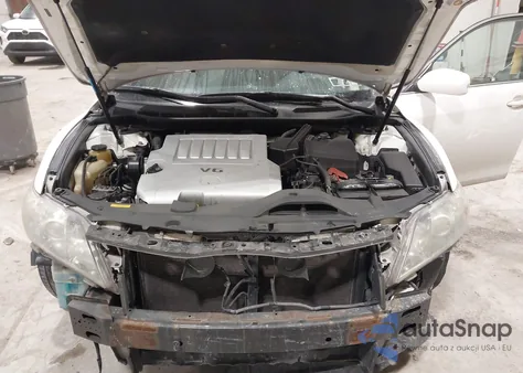 2009 Toyota Camry Se V6 z USA, uszkodzony, nr VIN 4T1BK46K69U587941